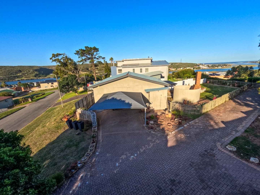 2 Bedroom Property for Sale in Stilbaai Wes Western Cape